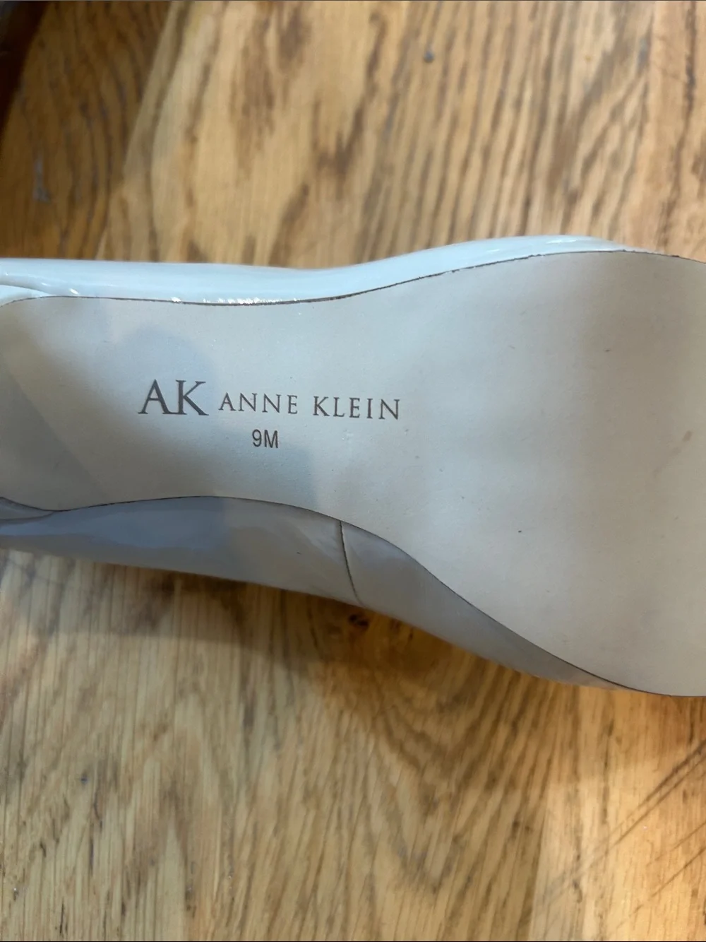 Anne Klein Beige Patent Leather Round-Toe Pumps